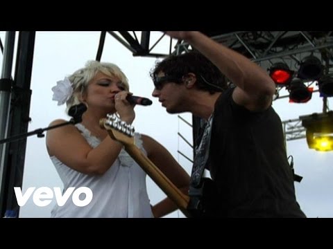 Steel Magnolia - Rainbow