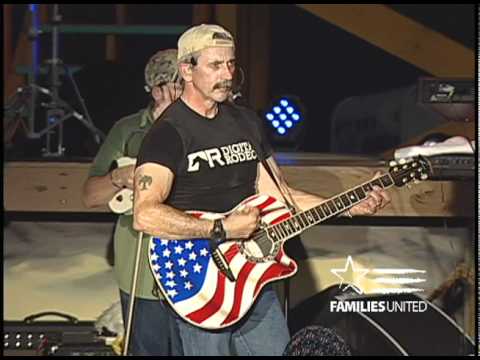 Aaron Tippin at the 2010 Weekend of Remembrance