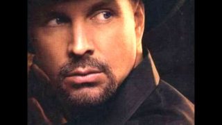 Garth Brooks – Friends In Low Places Thumbnail 